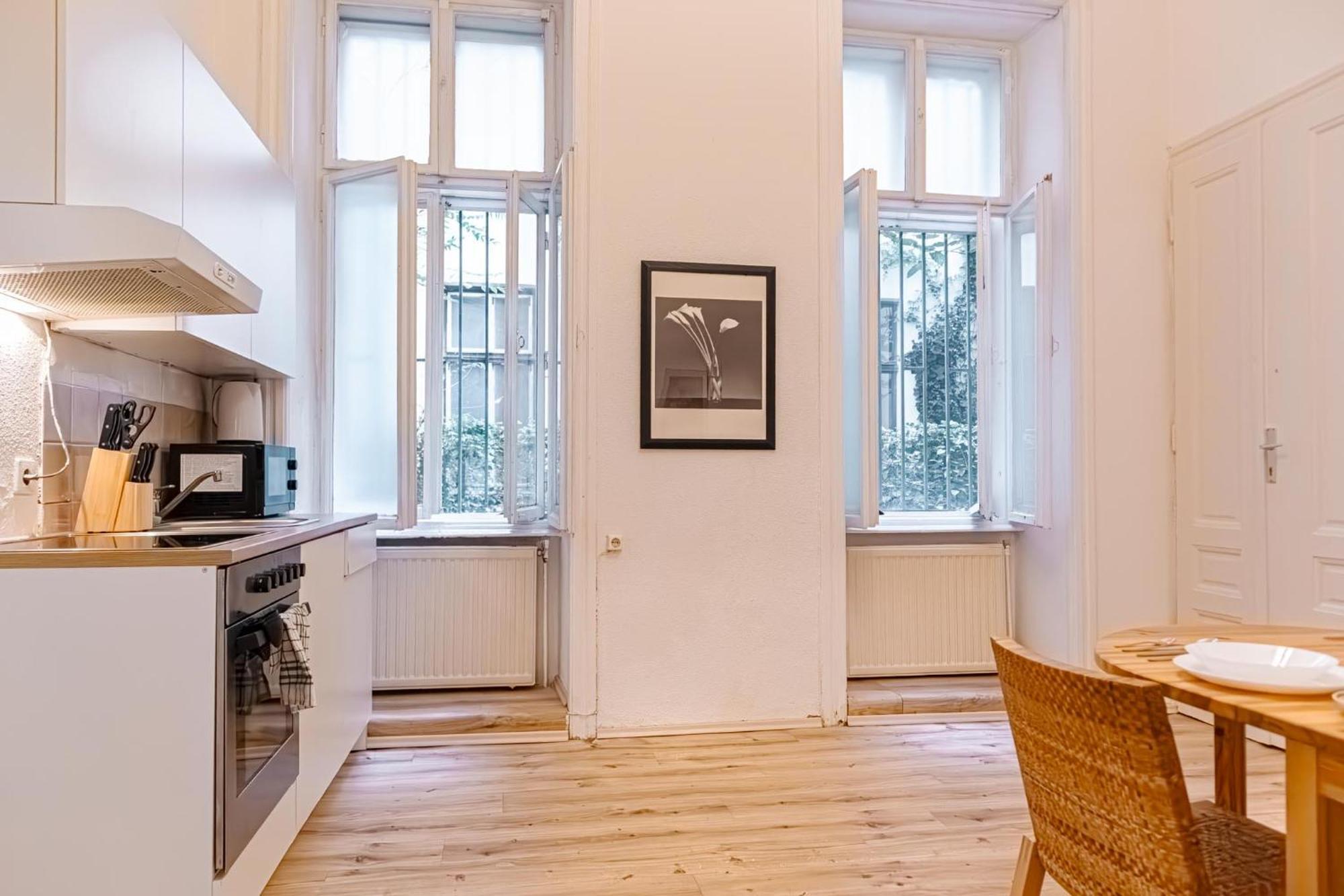 וינה Chic Apartment - Very Central And Well Connected מראה חיצוני תמונה